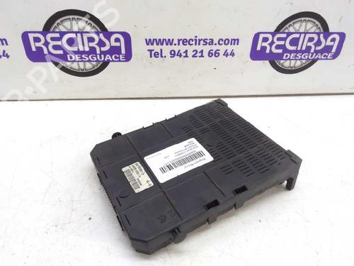 Fuse box PEUGEOT 407 (6D_)  | BP9488728E1 