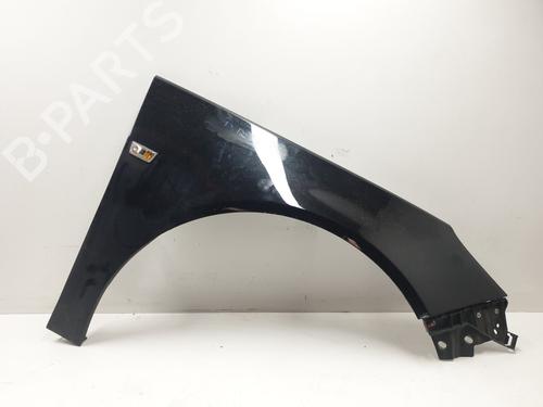 Used Right front fenders Right front fenders 37075160 37075160