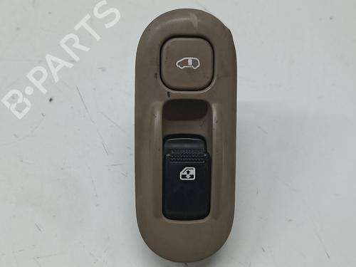 Used Right front window switch KIA CARNIVAL / GRAND CARNIVAL III (VQ) [2005-2015]  11029567