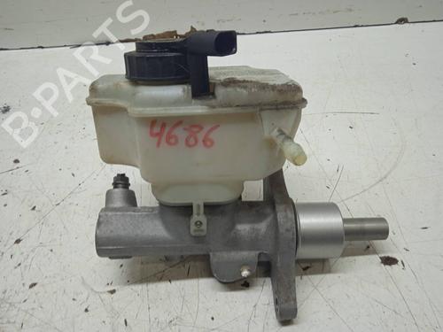 Used Brake master cylinder VW GOLF VI (5K1) [2008-2014]  11849961