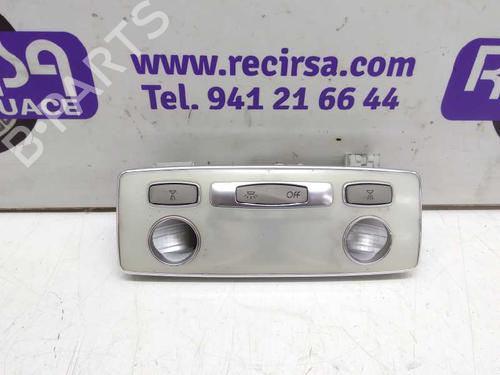 Used Interior roof light RENAULT LAGUNA III (BT0/1) [2007-2015]  9465982