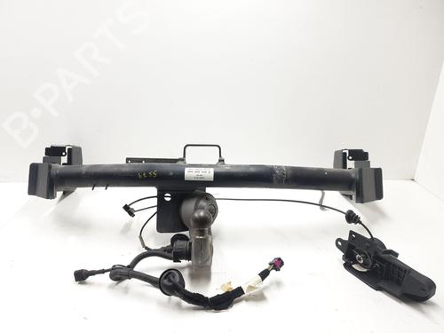 Used Tow ball/Mechanism Tow ball/Mechanism AUDI Q5 (8RB) 2.0 TDI quattro (143 hp) 34434053 34434053
