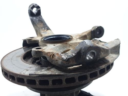 Achsschenkel links vorne MITSUBISHI PAJERO II (V3_W, V2_W, V4_W, V5_W) 2.8 TD (V46W, V26W) | BP30903154M25