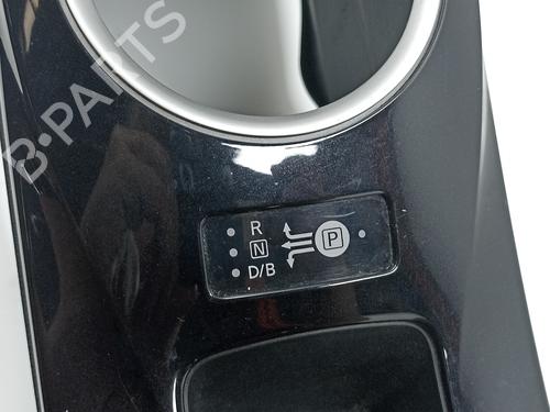 Middle console NISSAN LEAF (ZE1)  | BP26718436I22