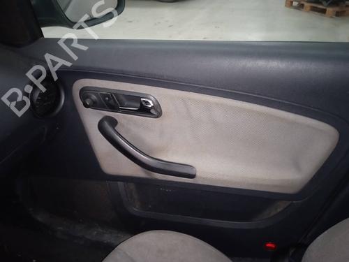 Left headlight SEAT IBIZA III (6L1)  | BP9821358C28 