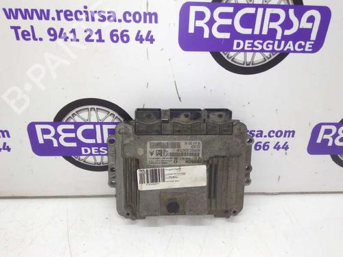 Used Engine control unit (ECU) PEUGEOT EXPERT Van (VF3A_, VF3U_, VF3X_) [2007-2025]  9470612