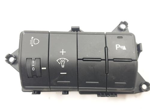 Used Switch Switch HYUNDAI i30 Estate (GD) 1.6 CRDi (128 hp) 34538836 34538836