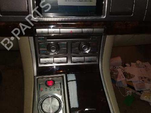 Bilradio JAGUAR XF I (X250) 2.7 D | BP14922990E6 