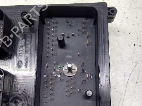 Fuse box OPEL ASTRA H (A04)  | BP9476792E1 