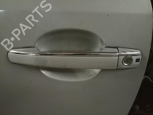 Used Front left exterior door handle MERCEDES-BENZ CLK (C208) [1997-2003]  16198472