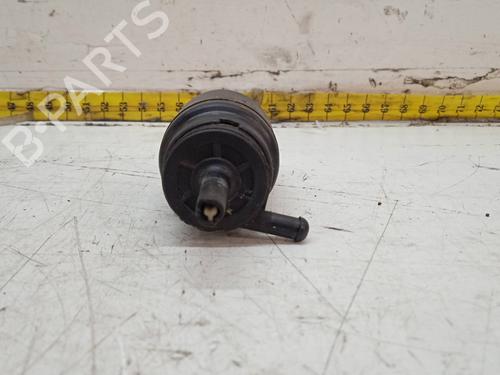 Washer pump VW TRANSPORTER T4 Van (70A, 70H, 7DA, 7DH)  | BP14239782E24 
