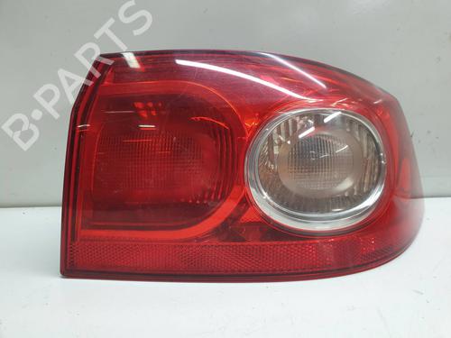 Used Right taillight RENAULT LAGUNA II (BG0/1_) [2001-2007]  18708609
