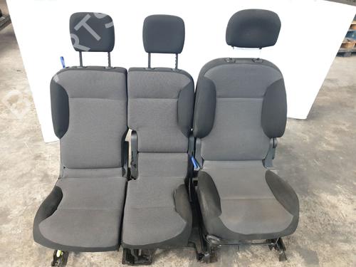 Used Seats set Seats set 39072187 39072187