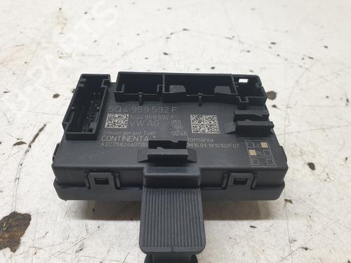 Used Electronic module VW GOLF VII (5G1, BQ1, BE1, BE2) [2012-2021]  25919251