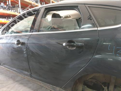 Left rear door FORD FOCUS III  | BP14924785C4