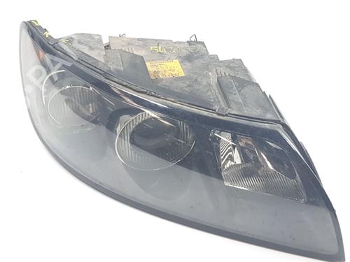 Used Right headlight VOLVO S40 II (544) 2.0 D (136 hp) 29944429