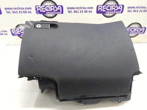 Used Glove box MERCEDES-BENZ GLK-CLASS (X204) 350 CDI 4-matic (204.993) (265 hp) 9477262