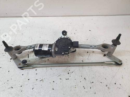 Used Front wiper motor AUDI Q2 (GAB, GAG) 30 TFSI (110 hp) 26564298