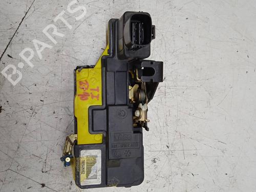Used Rear left lock VOLVO S60 I (384) D5 (163 hp) 9497294
