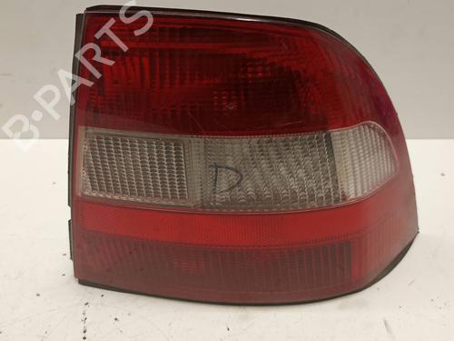 Used Right taillight OPEL VECTRA B (J96) [1995-2004]  9476879