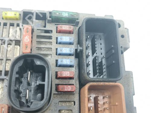Fuse box CITROËN C4 Picasso I MPV (UD_) 1.6 HDi | BP28813361E1