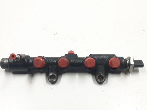 Used Injection rail Injection rail PEUGEOT 2008 I (CU_) 1.5 BlueHDI 100 (102 hp) 33288354 33288354