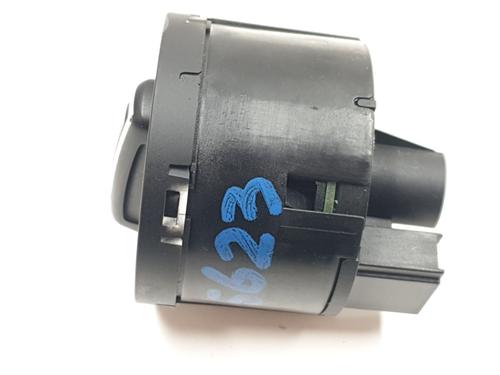 Headlight switch SEAT LEON (5F1) 1.6 TDI | BP38539423I24 - Image 4