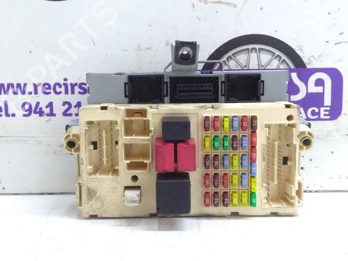Used Fuse box Fuse box 9480816 9480816