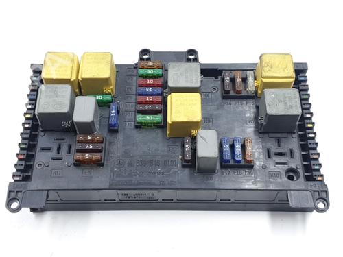 Zekeringkast MERCEDES-BENZ VITO Bus (W639) 111 CDI (639.701, 639.703, 639.705) (109 hp) 31320986