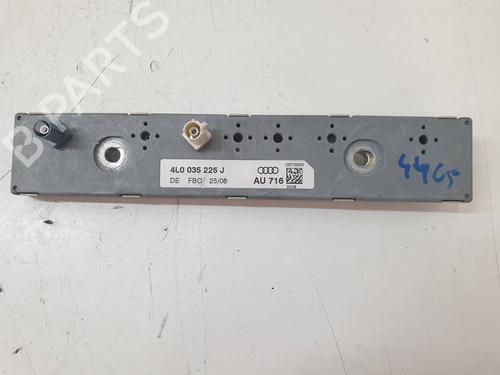 Used Antenna/Base AUDI Q7 (4LB) 3.0 TDI quattro (233 hp) 19031776
