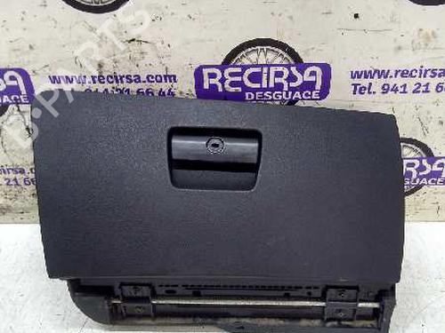 Used Glove box BMW 3 (E90) 320 d (163 hp) 9479849