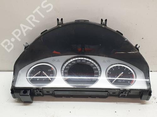 Used Instrument cluster MERCEDES-BENZ C-CLASS (W204) C 350 (204.056) (272 hp) 17241153