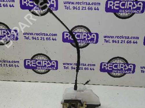 Serrure avant droite RENAULT LAGUNA II Grandtour (KG0/1_) 2.2 dCi (KG0F) (150 hp) 9476946