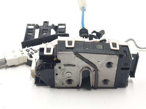 front-left-lock-mercedes-benz-cla-coupe-c117-2013-2014-2015-2016-2017-2018-2019-36051098 main image