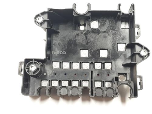 Fuse box IVECO DAILY VI Platform/Chassis  | BP36996855E1  - Image 8
