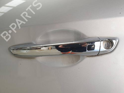 Used Front left exterior door handle HYUNDAI ELANTRA V Saloon (MD, UD) 1.6 CRDi (136 hp) 17067544