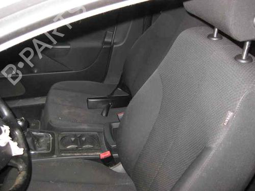 Højre bagtil udvendigt håndtag VW PASSAT B6 (3C2)  | BP9468689C130 