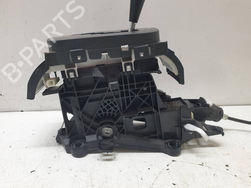 Gear lever TOYOTA YARIS (_P13_) 1.5 Hybrid (NHP130_, NHP130) | BP24802725M90 