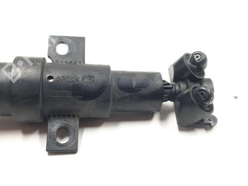 Headlight washer VW PASSAT B6 (3C2) 2.0 TDI | BP38704362E17 - Image 3