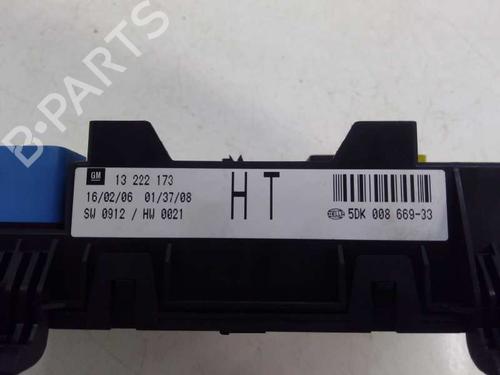 Fuse box OPEL ASTRA H (A04)  | BP9462164E1 