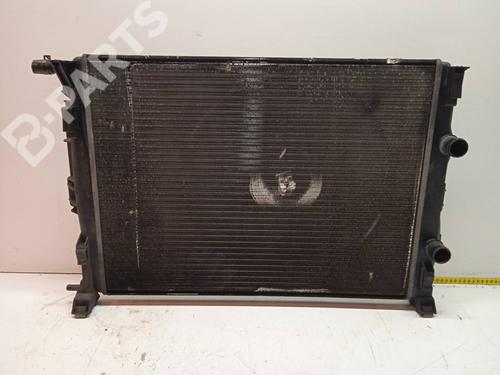 water-radiator-renault-megane-ii-estate-km01_-19-dci-kmrg-km1g-km0g-km2c-8200115542-2003-2004-2005-2006-2007-2008-2009-2010-2011-2012-9486406 main image