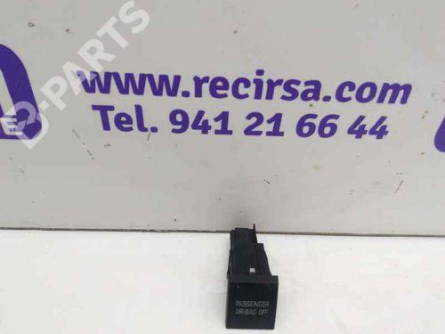 Used Switch SKODA FABIA II (542) [2006-2014]  9468181