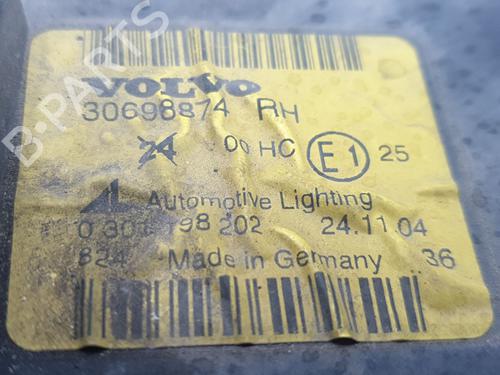 Right headlight VOLVO S40 II (544) 2.0 D | BP29944429C29