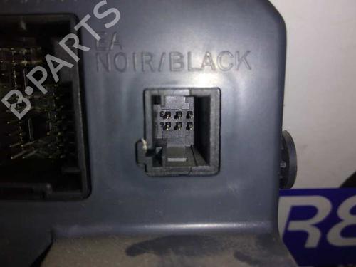 Fuse box PEUGEOT 308 I (4A_, 4C_)  | BP9472093E1 