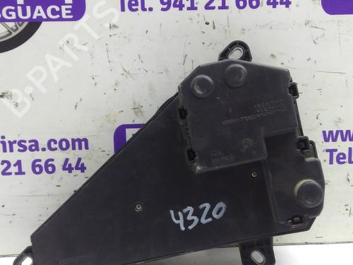 Fuse box BMW 5 (E60)  | BP9482327E1 