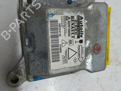 Used ECU airbags RENAULT LAGUNA II Grandtour (KG0/1_) 2.2 dCi (KG0F) (150 hp) 9479631