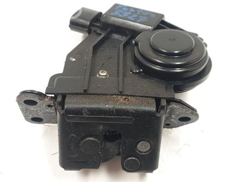 tailgate-lock-toyota-auris-_e15_-2006-2007-2008-2009-2010-2011-2012-2013-32694742 main image