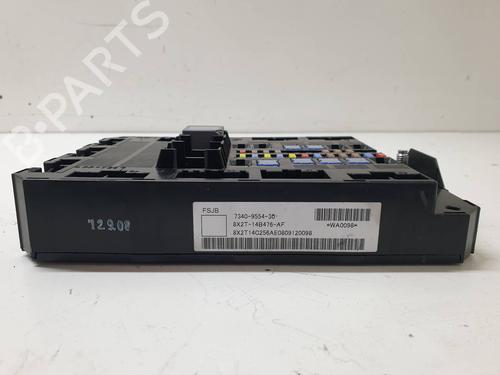Fuse box JAGUAR XF I (X250) 2.7 D | BP17824687E1 