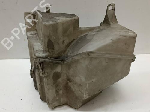 Windscreen washer tank LAND ROVER RANGE ROVER III (L322)  | BP9477018C113 