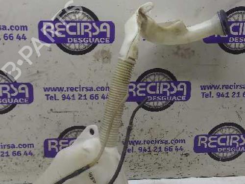 Used Windscreen washer tank CITROËN C3 I (FC_, FN_) 1.4 HDi (70 hp) 9478679